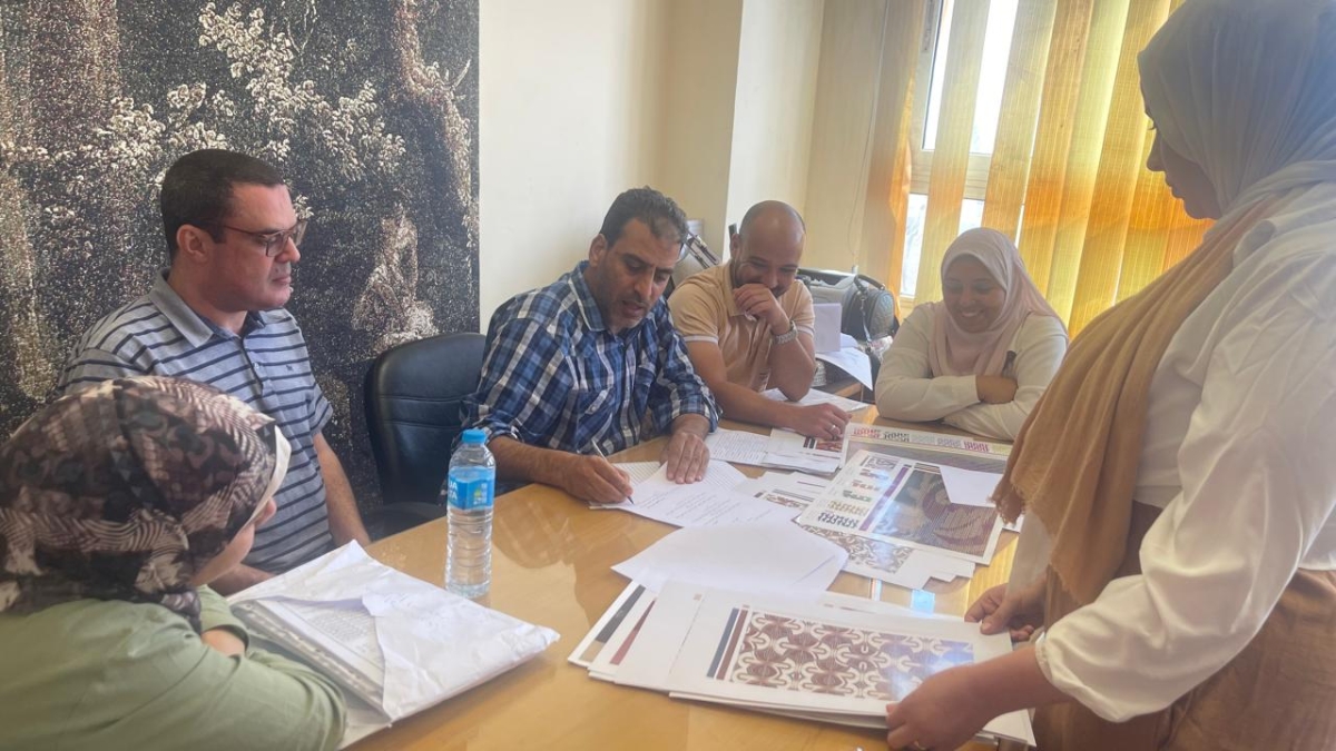 فعاليات تقييم مقرر تصميم (6) الفرقة الثالثة قسم الغزل والنسيج والتريكو اليوم الثلاثاء 20/5/2025 الفصل الدراسي الثاني