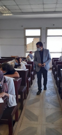 تفقد السيد الاستاذ الدكتور / عبدالمؤمن شمس الدين القرنفيلي اليوم الاحد 15/8/2021 اختبارات القدرات المؤهله للالتحاق بكليه الفنون التطبيقيه لعام2020-2021