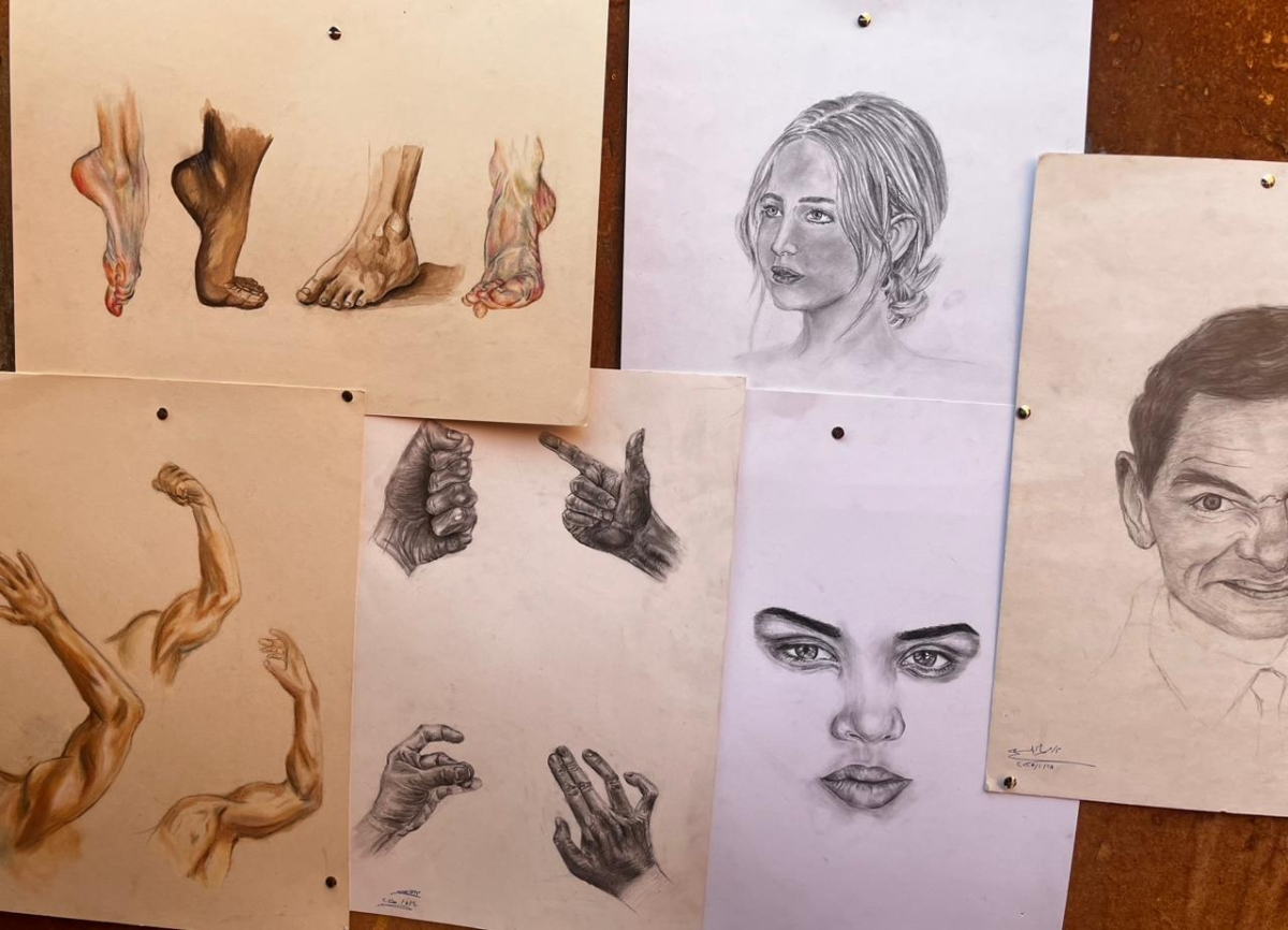 فعاليات تقييم مقرر رسم من الطبيعة الحية للفرقة الثالثة قسم التصميم الصناعى للفصل الدراسي الدراسي الأول للعام الجامعى ٢٠٢٥-٢٠٢٦